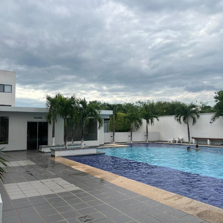 Monoambiente equipado entre Centro y Aeropuerto - Apartamento de 1 dormitorio - 6
