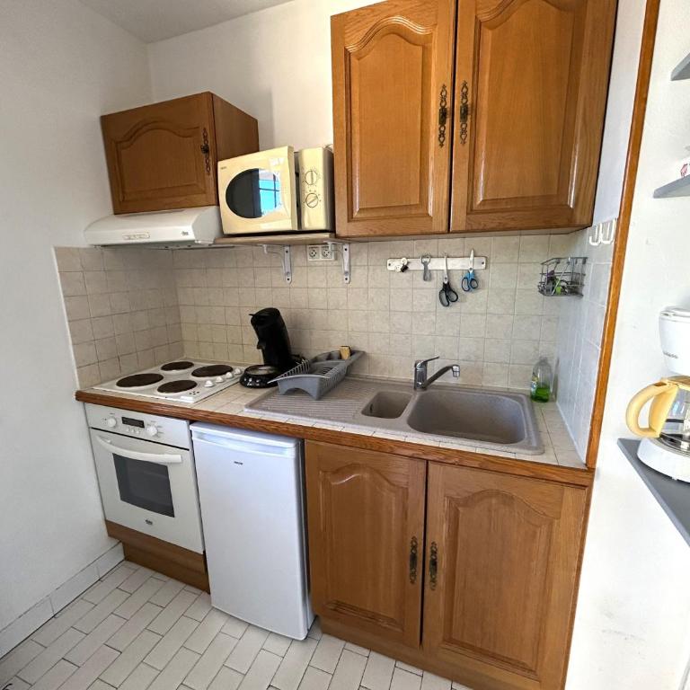 Appartement pour 4 avec parking à 50m de la plage - FR-1-837-88 - Appartement - 9