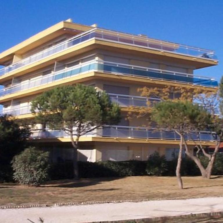 Appartement avec Parking en Bord de Plage - FR-1-837-89 - Apartment - 2