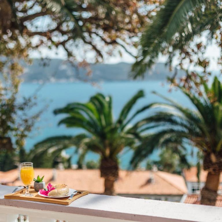 Apartments Belvedere - Studio with Terrace and Sea View - 5