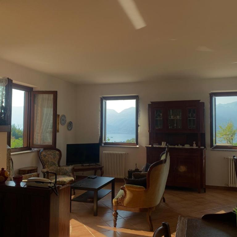Casa Vacanze a Luino - Casa di Adele - Casa con 2 Camere da Letto - 13