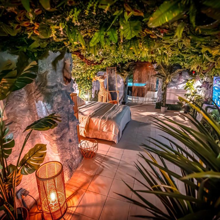 Jungle Caverne- spa privé, logement atypique - Apartment mit 1 Schlafzimmer - 32