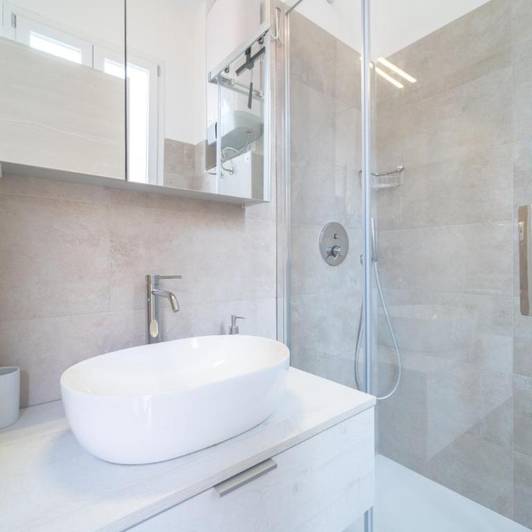 Gaura Apartment - Appartamento con 1 Camera da Letto e Balcone - 16