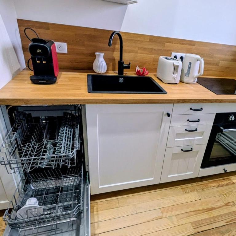 Le Saint-Georges - One-Bedroom Apartment - 21