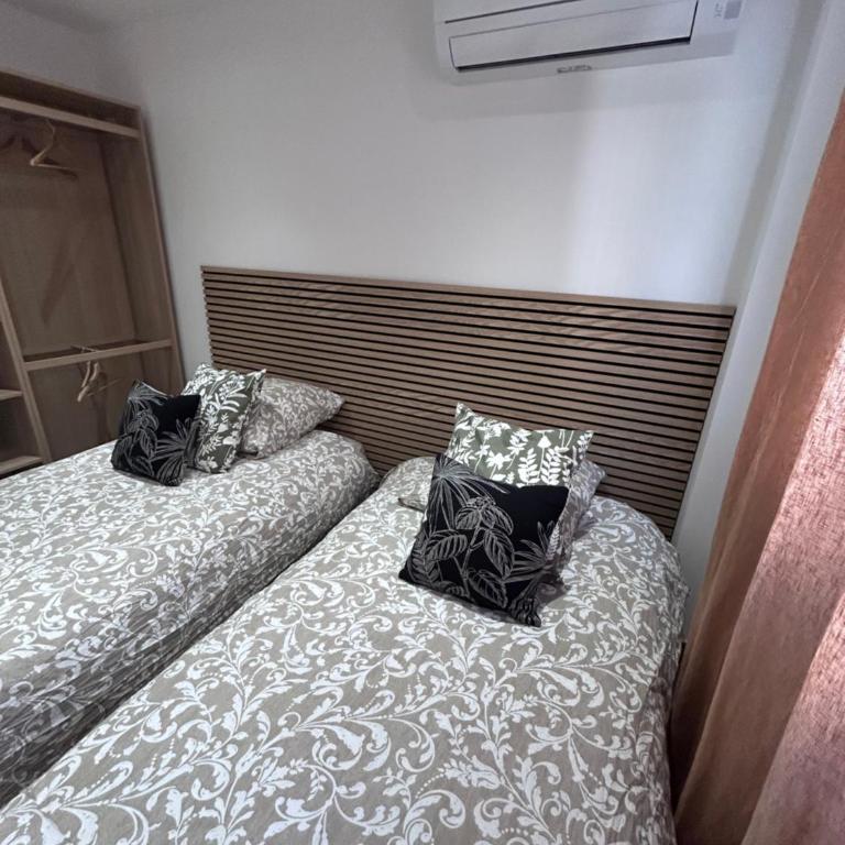 Chic & cozy 2 chambres , climatisée , rénové au calme - Appartement 2 Chambres - 7