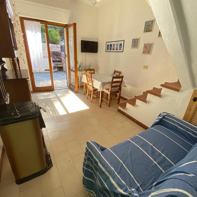Casa Marzia By Elba Holidays - Appartamento con 3 Camere da Letto - 4