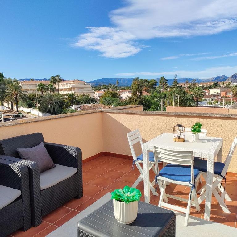 El ático de Alicia con terraza panorámica a pie de playa - Apartamento de 2 dormitorios - 1