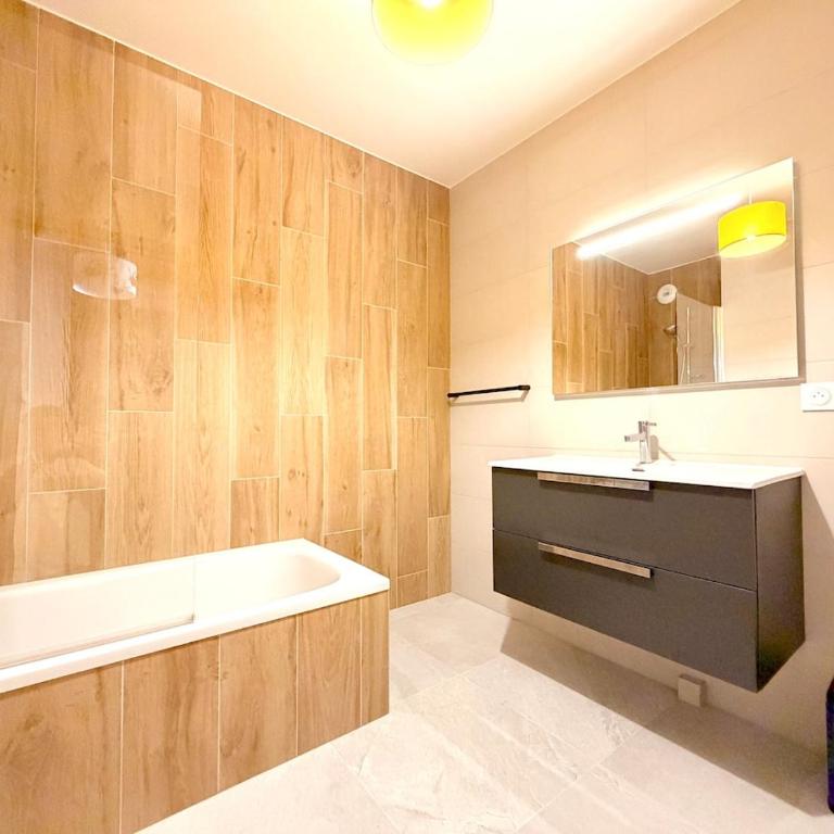 F2 neuf & spacieux - Proche de tout - Appartement 1 Chambre Supérieur - 18