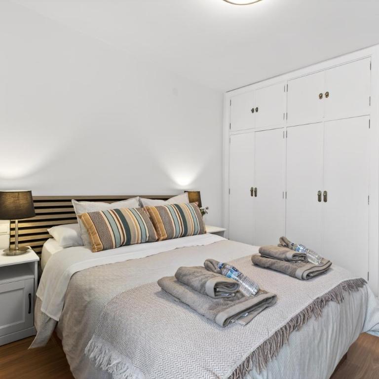 New apartment in the city center 3beds, 2baths & parking - Apartamento Superior con 3 dormitorios - 16