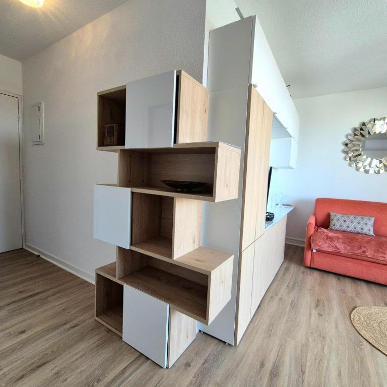 Studio Marina & Soleil climatisé Vue sur le Port de Canet - Parking - Plage à pieds - Appartement 1 Chambre - 9