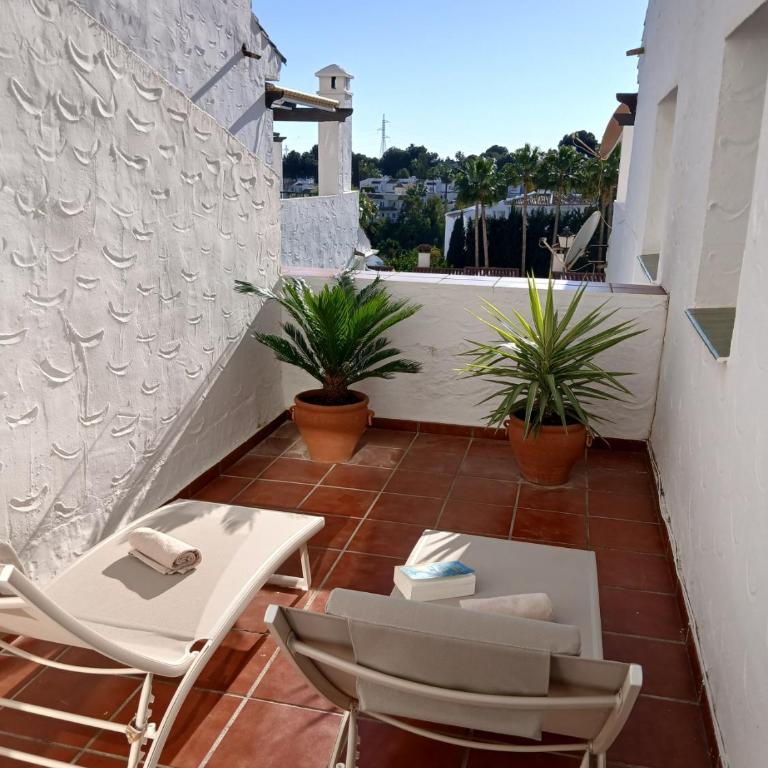Ultimate Rentals - Coastal Escape - Apartment w Terrace & Sea View - Apartamento - 20