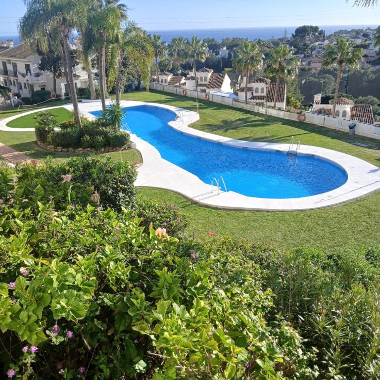 Ultimate Rentals - Coastal Escape - Apartment w Terrace & Sea View - Apartamento - 22