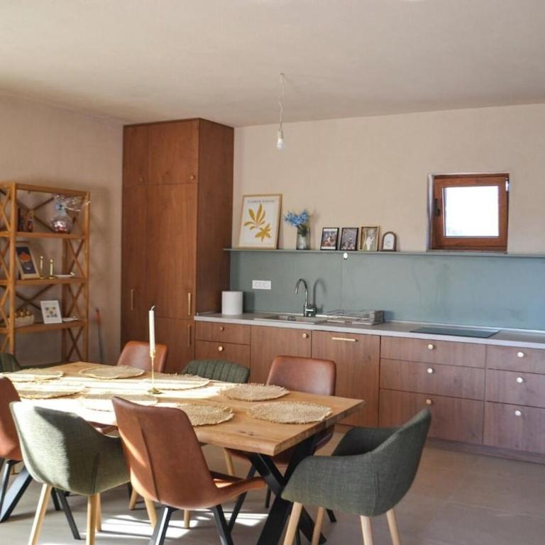 Casa Del Sol - Stone villa with a pool and 4-bedrooms in Lustica peninsula - Villa - 12
