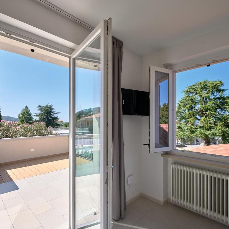 Residence Green Park - Appartamento Deluxe con 3 Camere da Letto - 6