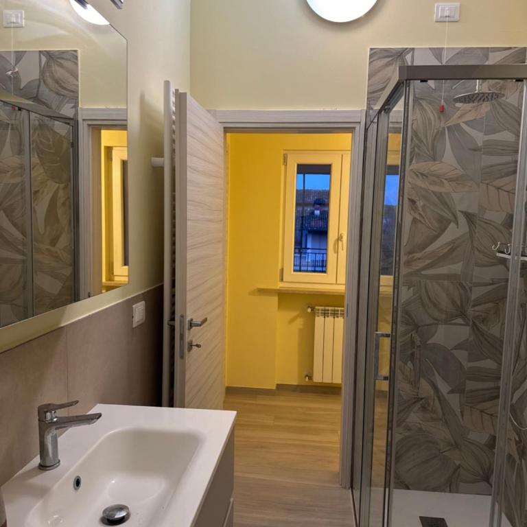 Apartment with Pool e Private Garage - Casa Holyvia Orange - Appartamento con 2 Camere da Letto e Terrazza - 15