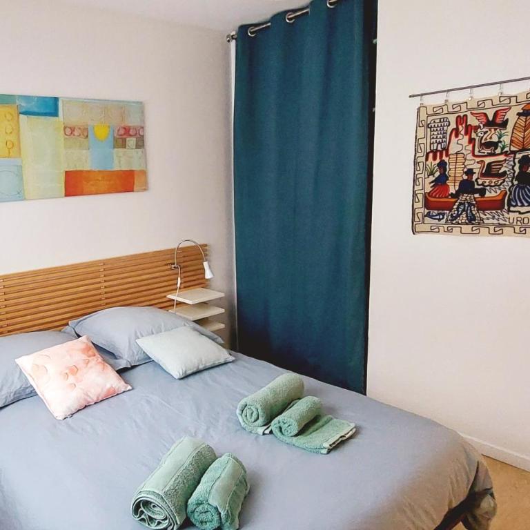 L'Azalée - 106m2 avec BALCONS & PARKING - proche hôpitaux & métro - Three-Bedroom Apartment with Balcony - 17