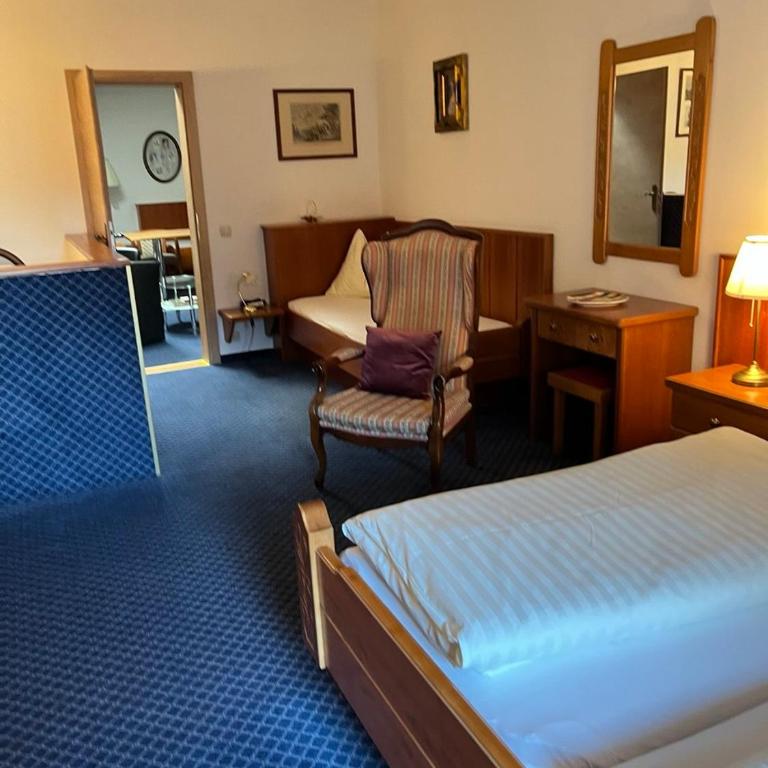 Cityhotel Ratheiser - Doppelzimmer - 7
