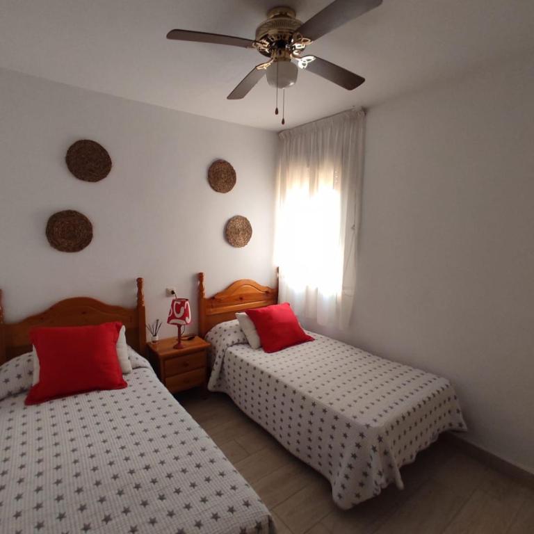 apartamento con piscina y terraza - Apartamento de 3 dormitorios - 3