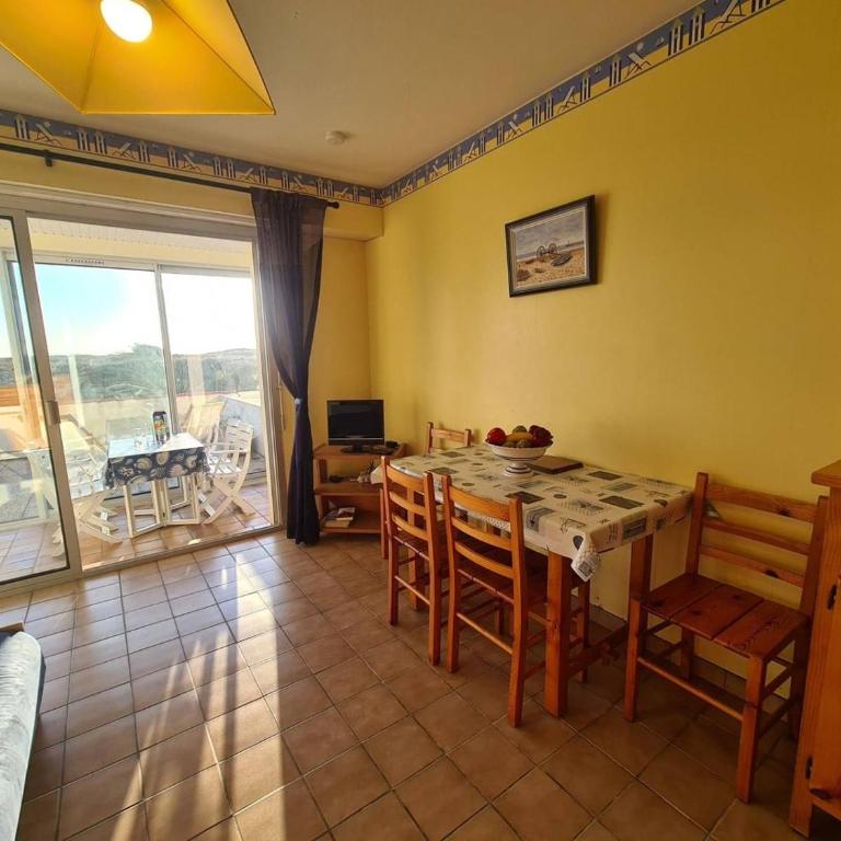 SJ800-006 - Appart Studio cabine 4 couchages - SAINT JEAN DE MONTS - Studio - 2
