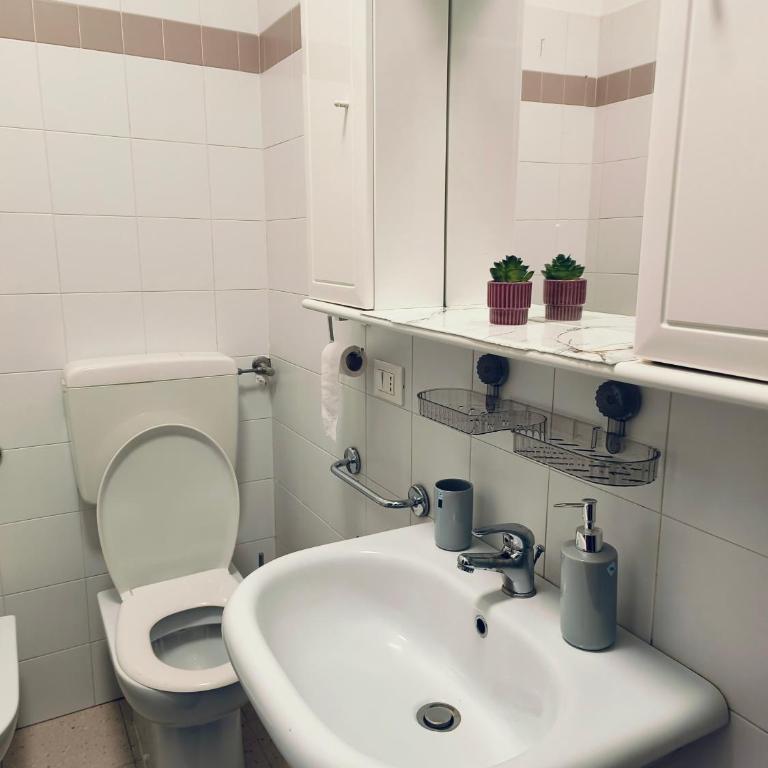 home sweet home - Appartamento con 2 Camere da Letto - 2