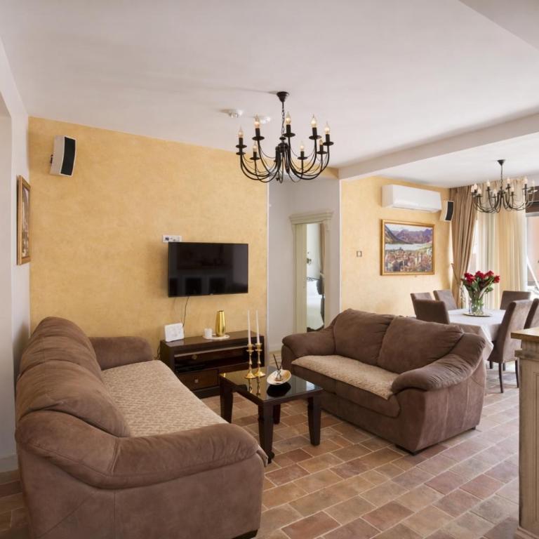 Apartments Bonaca - Two-Bedroom Apartment with Terrace - 3