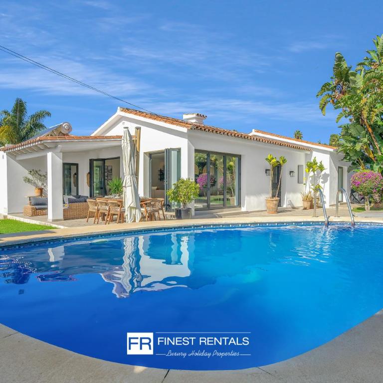 The Secret Garden Villa by Finest Rentals - Villa con piscina privada - 1