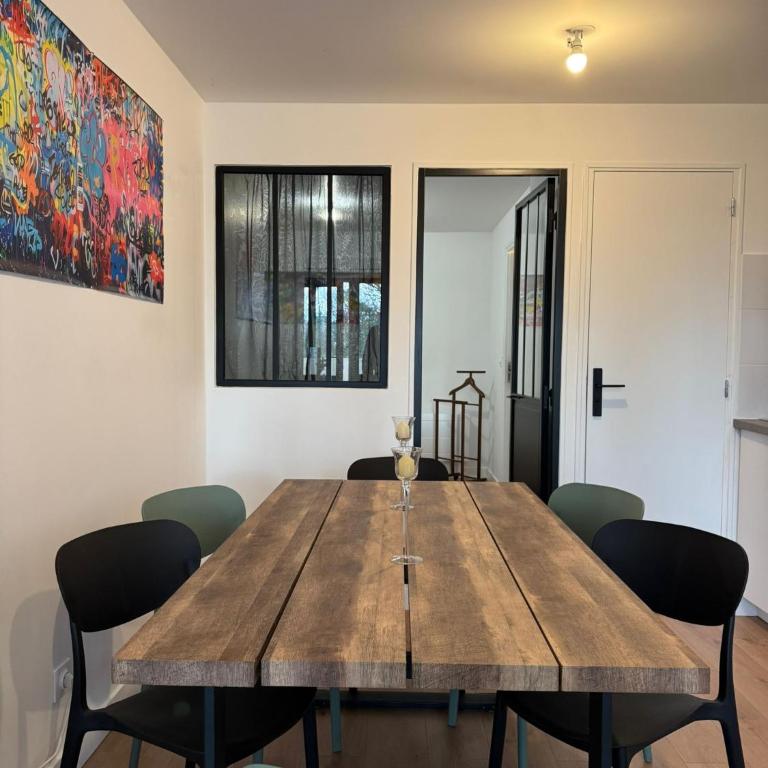 Logement 11 parking gratuit - Appartement 1 Chambre - 5
