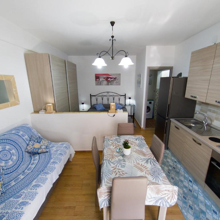 La Casa sul Corso - a due passi dal mare - Monolocale Familiare - 6