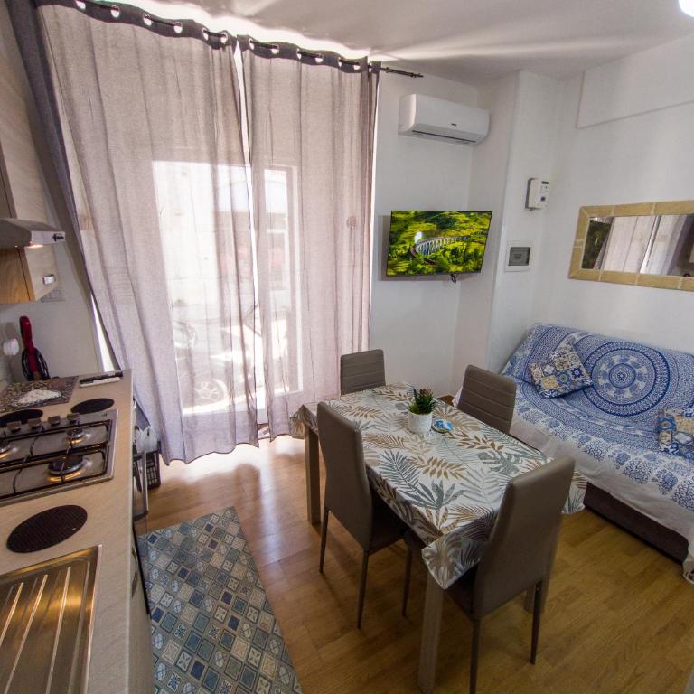 La Casa sul Corso - a due passi dal mare - Monolocale Familiare - 11