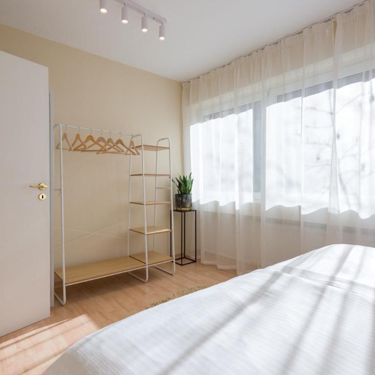 Valemi NEW Premium & Huge, 2Bathroom, SuperCentral, FreeParking, up to 8-16 Guests - Apartment mit 3 Schlafzimmern - 16