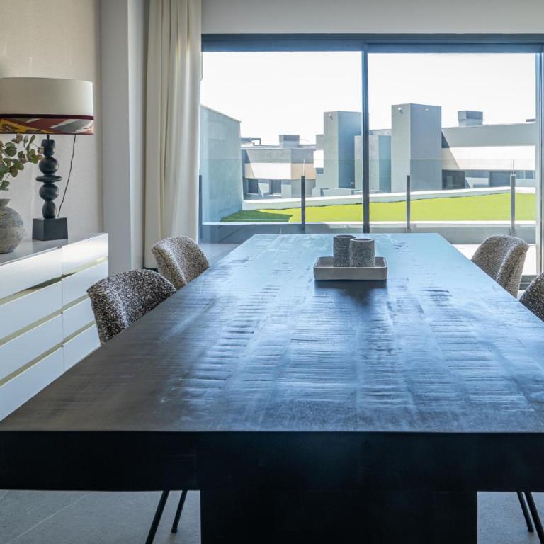 Stunning Contemporary 3-Bedroom Corner Apartment in the Idyllic Oasis 325, Estepona - Apartamento - 40