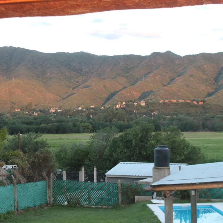 Mirabela Casa con vista panorámica a las sierras en Bialet Massé- Hasta 4 personas - Vacation Home - 4