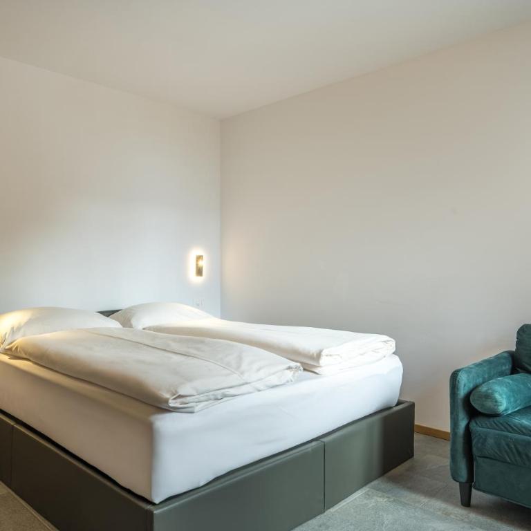 Hotel Chesa Surlej - Classic Doppelzimmer - 10