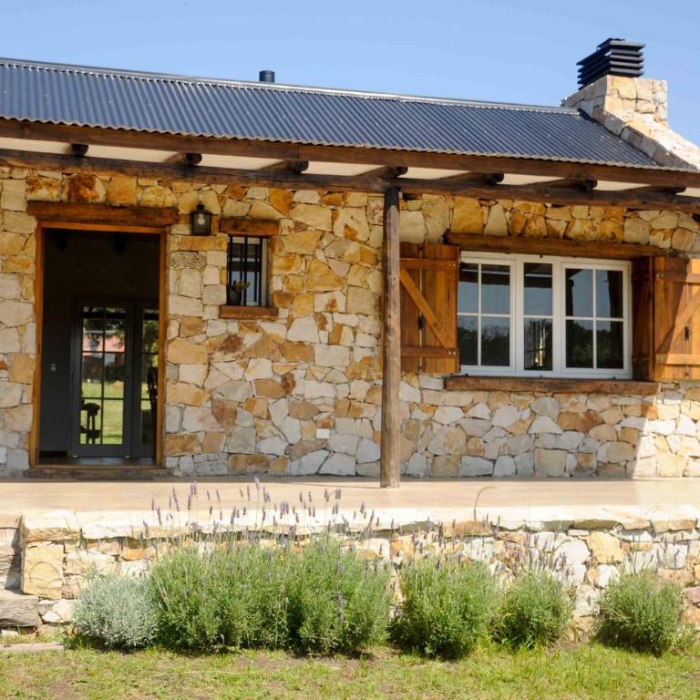 Casa OMA - Casa a dos cuadras del mar en Chapadmalal zona Cruz del Sur para 5 PAX con parrilla - Hola Sur - Casa de 2 dormitorios - 17
