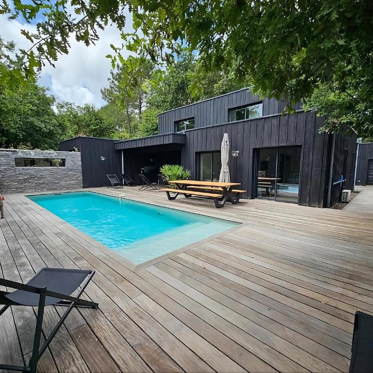 Villa d'architecte, piscine chauffée & forêt - Villa mit privatem Pool - 40