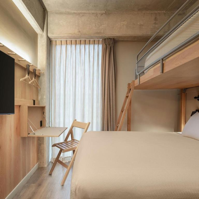 Moxy Tulum - Moxy King Room with Twin Bunk - 4