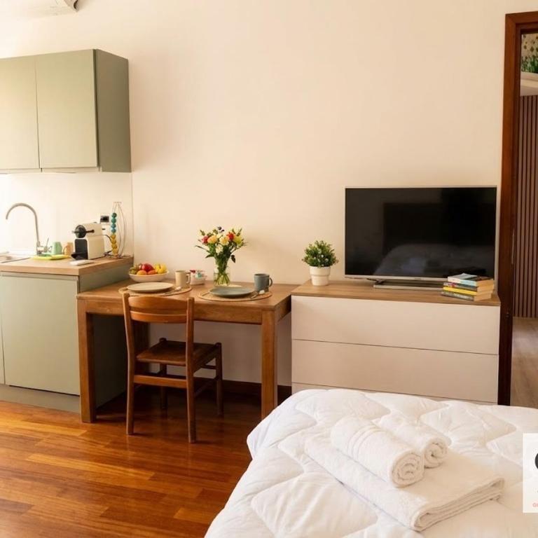 Urban Studio, a modern studio apartment in Milan - One-Bedroom Apartment - 1