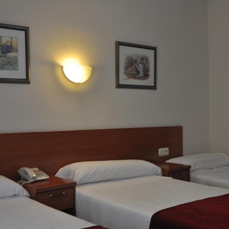 Pension Alameda - Habitación Doble con cama supletoria - 6