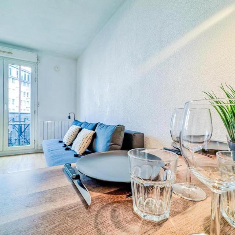 Bel appartement avec balcon et parking privé - Appartamento Monolocale - 1