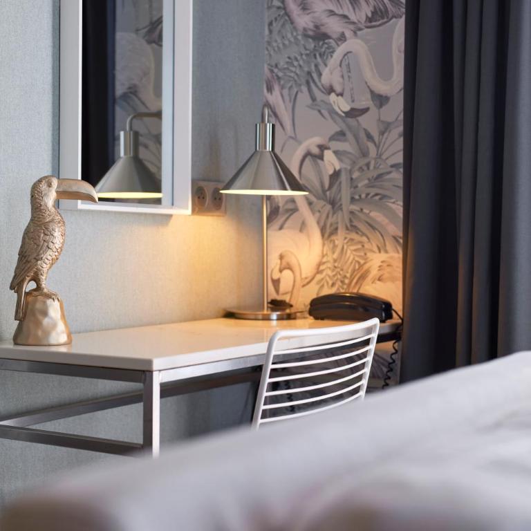 Van der Valk Hotel Saint-Aygulf - Suite Supérieure avec Baignoire - 1