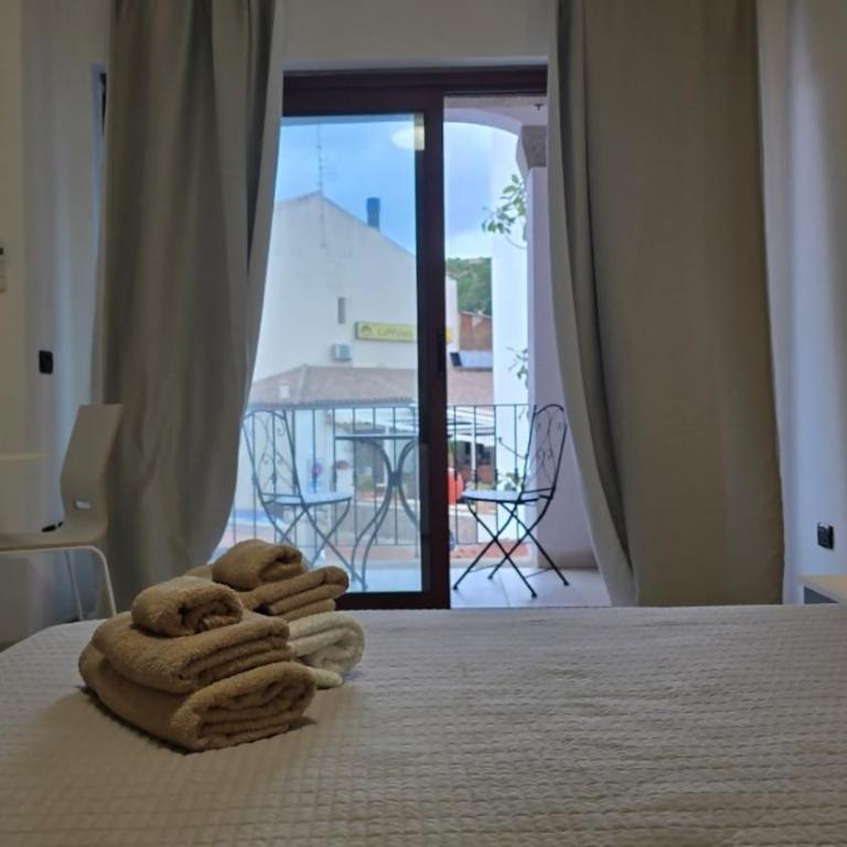 Open space centrale con parcheggio privato coperto - Monolocale con Balcone - 6