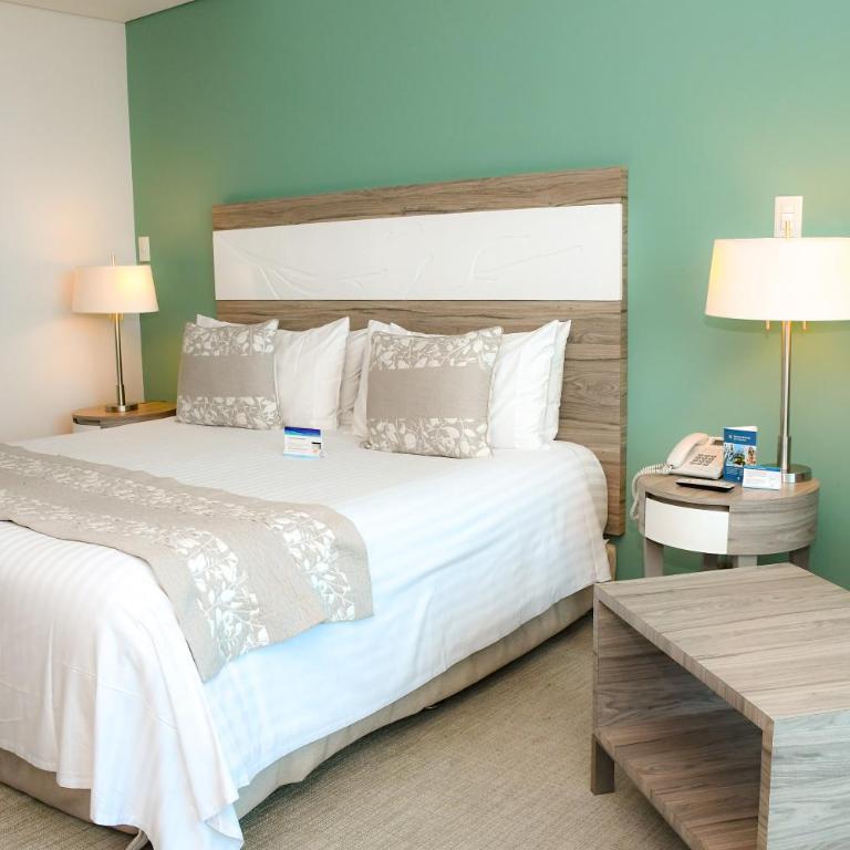 Las Americas Torre Del Mar - Superior Queen Room - 2