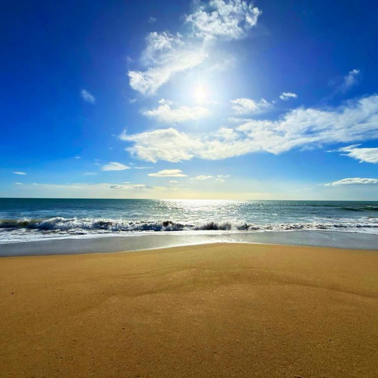 Apt con chill-out, piscina en la azotea a 5 min de la playa y parking privado - Estudio con terraza - 40