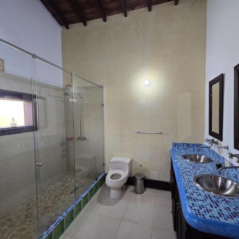 Un lugar para descansar y divertirse al aire libre - One-Bedroom Villa - 19