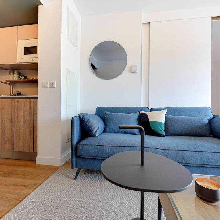 Downtown suite, parking, loggia, elevator, quiet - Appartement 1 Chambre - 4