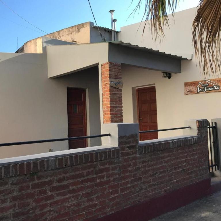 La Juanita - Two-Bedroom House - 14