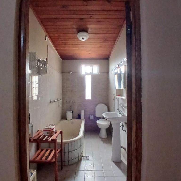 La Juanita - Two-Bedroom House - 8