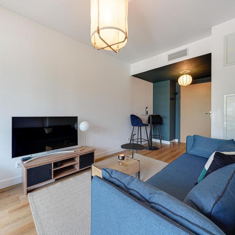 Downtown suite, parking, loggia, elevator, quiet - Appartement 1 Chambre - 16
