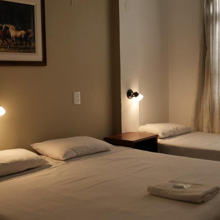 PASEO GüEMES HOTEL - Triple Room - 1