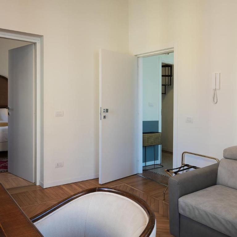 Elegant Villa With Modern Apartments in Milan - CityLife District - M1 - Appartamento con 2 Camere da Letto - 19
